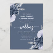 Elegant Dusty Blue Silver Floral Wedding 箔招待状 (正面)