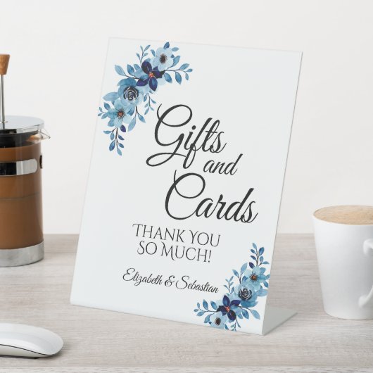 Elegant Dusty Blue Watercolor Flower Bouquet 台座サイン (インサイチュ)