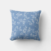 Elegant Dusty Blue Winter Frost Botanical Pillow クッション (正面)