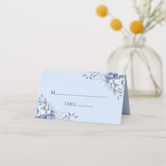 Elegant Dusty Powder Blue and Gold Floral Wedding  プレイスカード (正面)