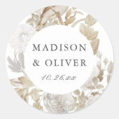 Elegant Earthy Floral White Wedding Favor ラウンドシール (正面)