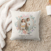 Elegant Easter Photo Pillow | Bunny Wreath Design クッション (ブランケット)