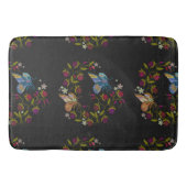 Elegant Embroidery Style Pattern Flowers Butterfly バスマット (正面)