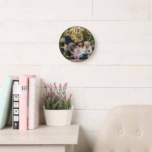 Elegant Family Photo Round Clock Personalized ラウンド壁時計 (読書スペース)