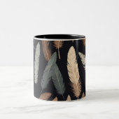 Elegant Feather Pattern Mug – Nature’s Grace ツートーンマグカップ (中央)