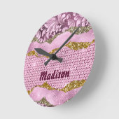 Elegant floral glittery Purple pink gold monogram ラウンド壁時計 (傾斜)