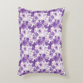 Elegant floral pattern in purple tones アクセントクッション (正面(垂直))