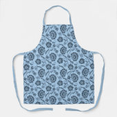 Elegant Floral Pattern on Light Blue Back エプロン (正面)