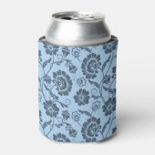 Elegant Floral Pattern on Light Blue Back 缶クーラー (缶正面)