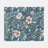 Elegant Floral Pattern with Pink & Cream Blossoms フリースブランケット (正面(横))