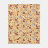 Elegant Floral Pattern with Red and Blue Leaves フリースブランケット (正面)