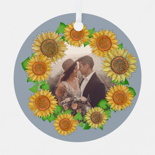 Elegant Floral Rustic Dusty Blue Wedding Sunflower メタルオーナメント (正面)