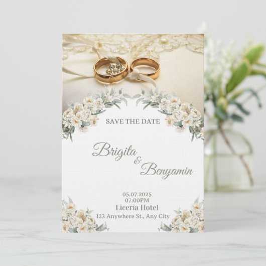 Elegant Floral Wedding Invitation – Customizable  招待状 (スタンド正面)