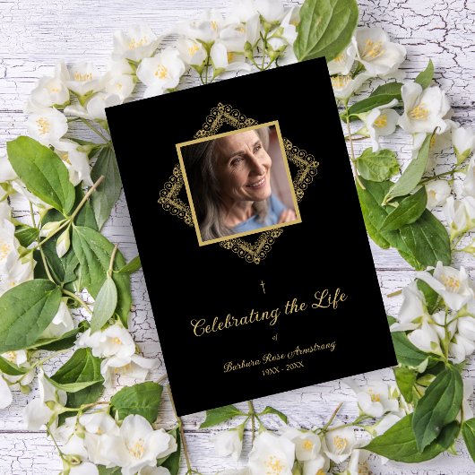 Elegant Flourish Sophisticated Golden Ornament  招待状