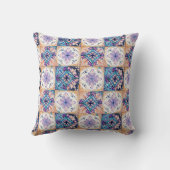 Elegant French Floral Tile Pattern – Watercolor-In クッション (裏面)