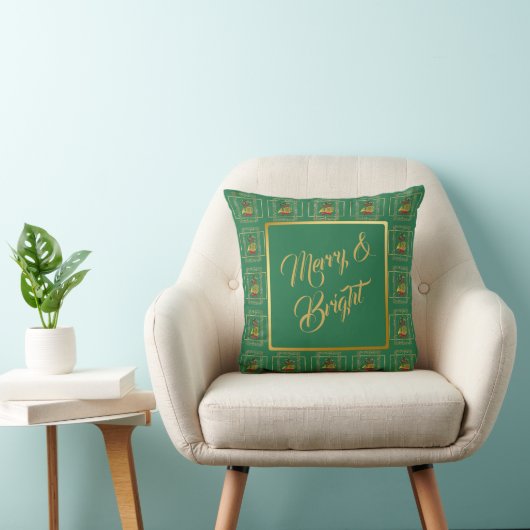 Elegant French Horn Christmas Green Throw Pillow クッション (椅子)