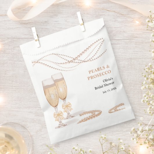 Elegant Gold Bow Pearls and Prosecco Bridal Shower フェイバーバッグ (クリップ留めされた状態)