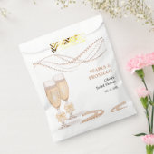 Elegant Gold Bow Pearls and Prosecco Bridal Shower フェイバーバッグ (封をした状態)