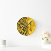 Elegant gold faux glitter animal print Monogram ラウンド壁時計 (ホーム)