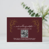 Elegant Gold Floral Deep Burgundy QR Code Wedding  エンクロージャーカード (スタンド正面)