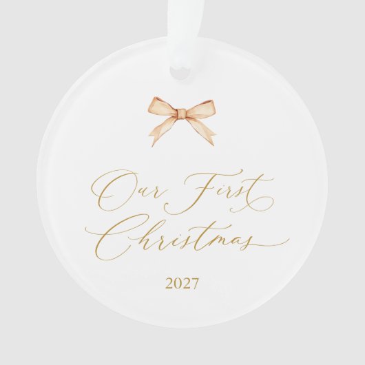 Elegant Gold Script “Our First Christmas” オーナメント (正面)