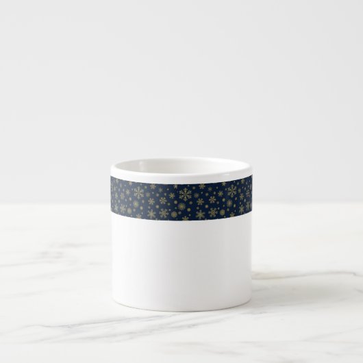 Elegant Gold Snowflake Winter Pattern エスプレッソカップ (正面)