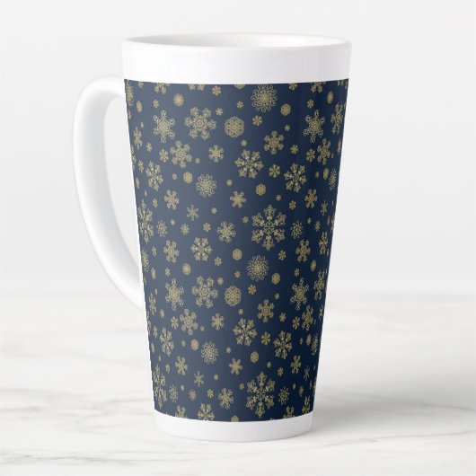 Elegant Gold Snowflake Winter Pattern カフェラテマグ (左アングル)