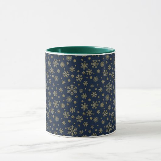 Elegant Gold Snowflake Winter Pattern マグカップ (中央)