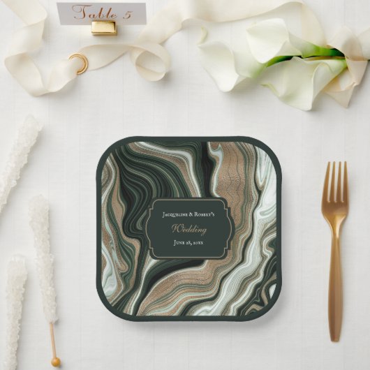 Elegant Green and Gold Marble Wedding ペーパープレート (ウェディング)