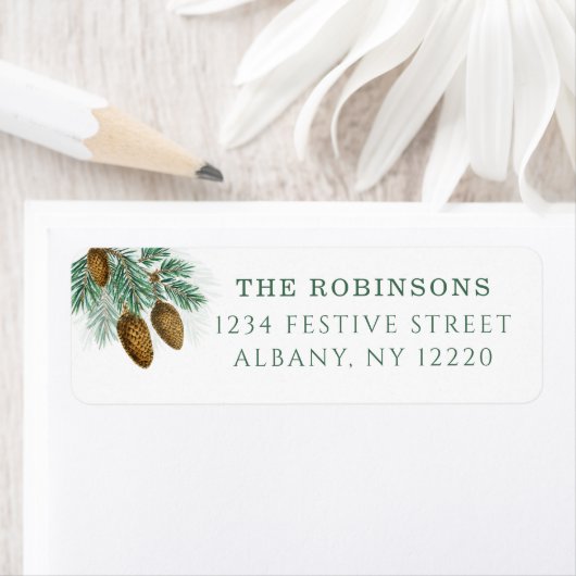 Elegant green pine branches with  pinecones ラベル (インサイチュ)