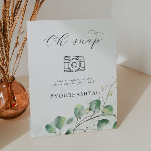 Elegant Greenery Oh Snap Wedding Hashtag Sign 台座サイン