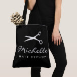 Elegant hair salon logo custom big トートバッグ<br><div class="desc">Elegant hair salon logo custom big tote bag . Classy shopping bag in different sizes. Personalized gift idea for hair stylist, barber, hairdresser, employee, co worker, friends, family, store owner, boss, colleague etc. Black and white tool design. Add your own personal name, company name, monogram, business slogan or quote. Extra...</div>