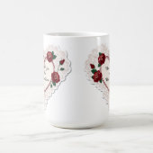 Elegant Heart Card With Red Roses コーヒーマグカップ (中央)