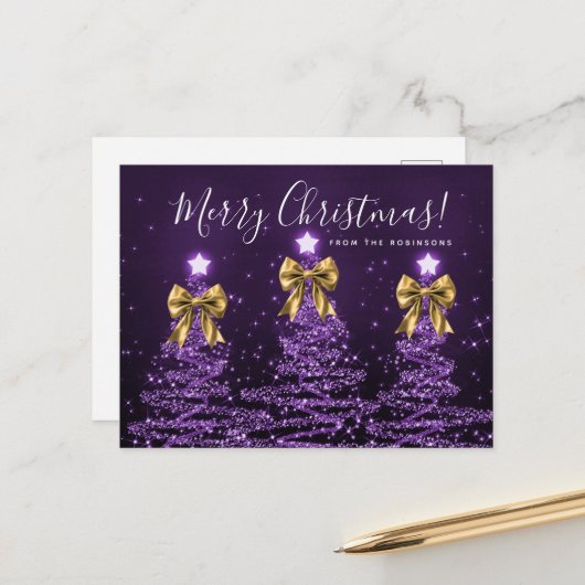 Elegant Holiday Purple Christmas Trees Gold Bows ポストカード (正面/裏面インサイチュ)