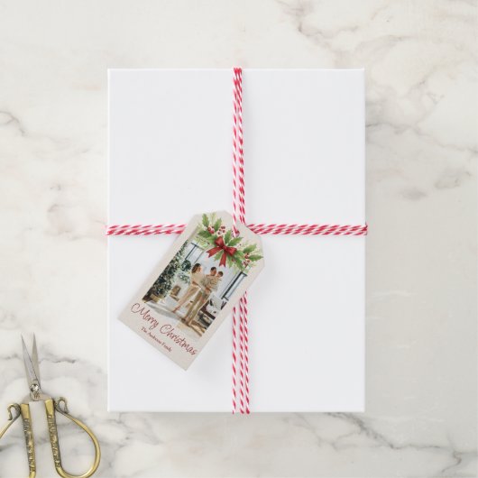 Elegant Holly & Red Bow Christmas - ギフトタグ (より糸付き)