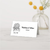 Elegant Hydrangea Bouquet Wedding Couple Initials  プレイスカード (正面)