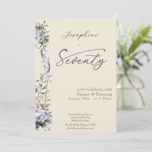 Elegant Lavender Wildflower Script 70th Birthday 招待状 (スタンド正面)