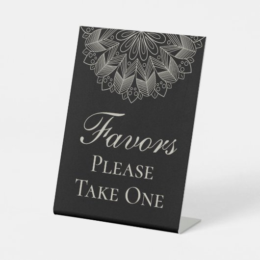 Elegant Mandala Indian Boho Black Wedding Favors 台座サイン (正面)
