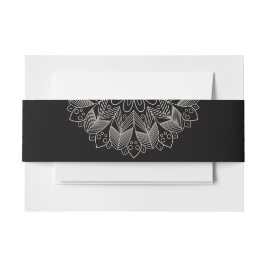 Elegant Mandala Indian Boho Chic Black Wedding 招待状ベリーバンド (正面例)