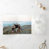 Elegant Merry Christmas Botanical Non-Photo 三つ折りカード (内部)