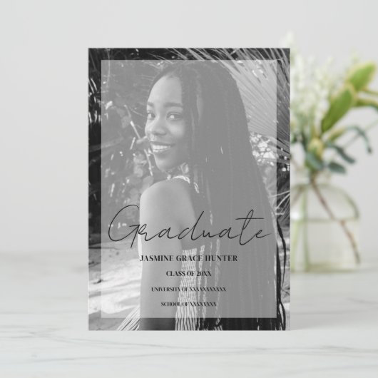 Elegant Minimal Black & White Photo Graduation 招待状 (スタンド正面)