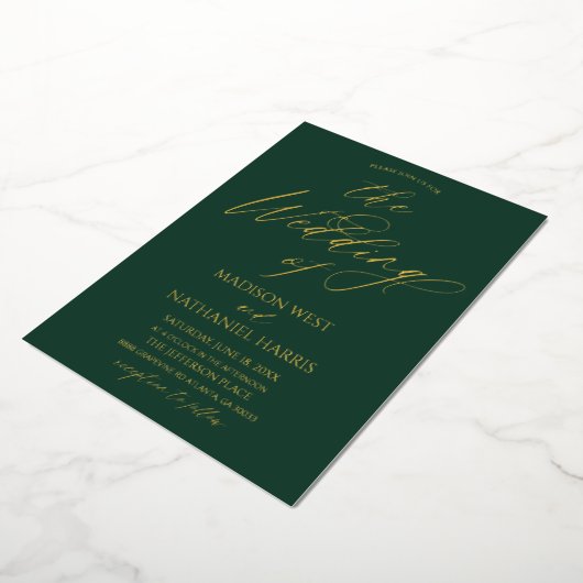Elegant Minimalist Emerald Green Gold Wedding 箔招待状 (回転した状態)