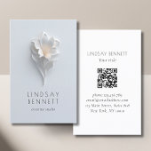 Elegant Minimalist Floral White Blue QR Code 名刺