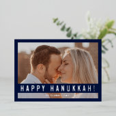 Elegant Minimalist Script Happy Hanukkah Photo  箔シーズンカード (立ち正面)