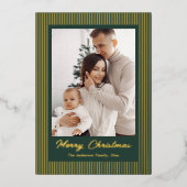 Elegant Minimalist Striped Green Christmas Holiday 箔シーズンカード (正面)