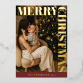 Elegant Modern Family Photo Red Merry Christmas 箔シーズンカード (正面)