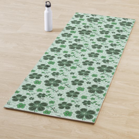 Elegant, Modern Flower Pattern on Green ヨガマット (インサイチュ)