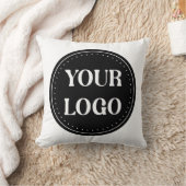 elegant, modern, refined, & editable.  クッション (ブランケット)