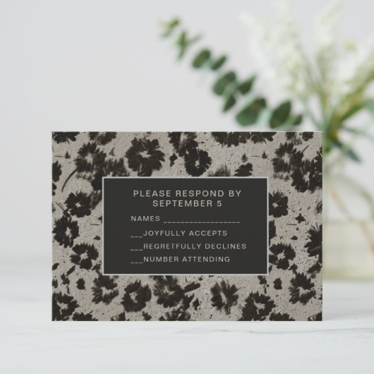 Elegant Modern RSVP Card Wedding Silver Black (スタンド正面)