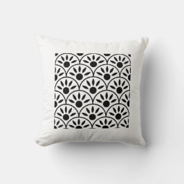  Elegant Monochromatic Square Pillow | Minimalist  クッション